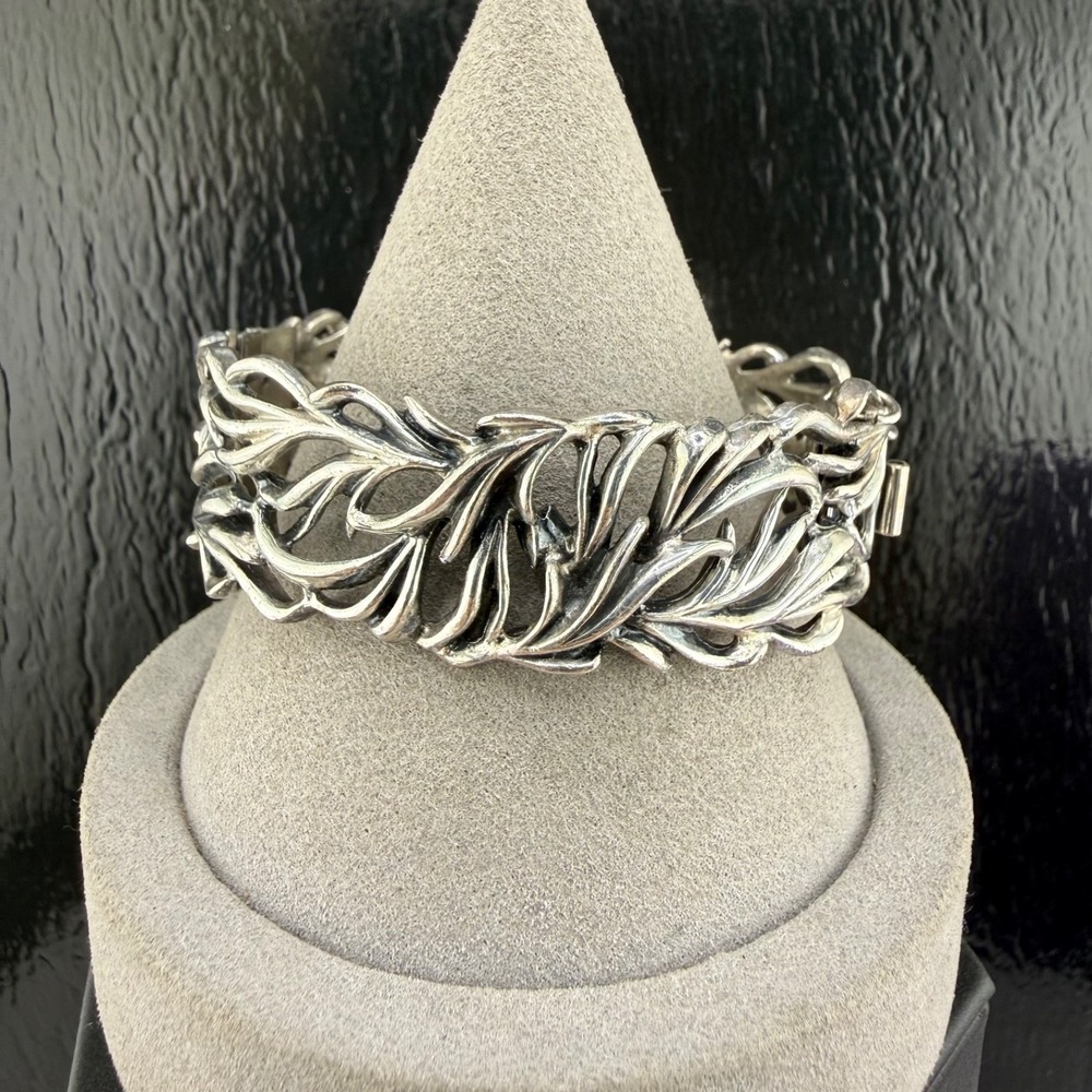 Vintage Napier Bracelet Silver Tone Bangle Signed 7.5in